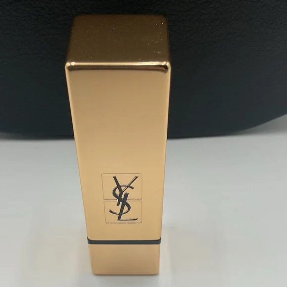 Yves Saint Laurent Rouge Pur Couture Lipstick in 66 Bois de Rose - BNWOB